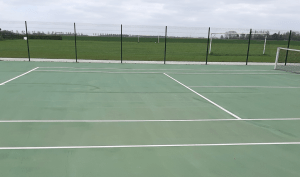 Terrain de tennis